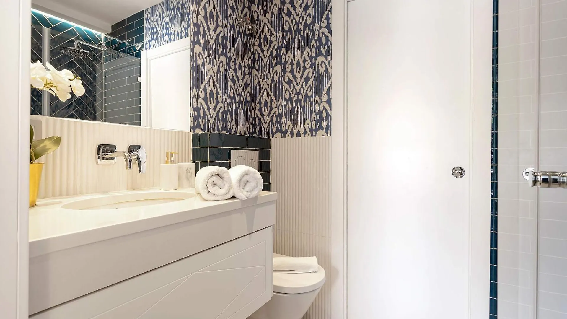 Apartment Genteel Home Plaza Del Teatro Malaga