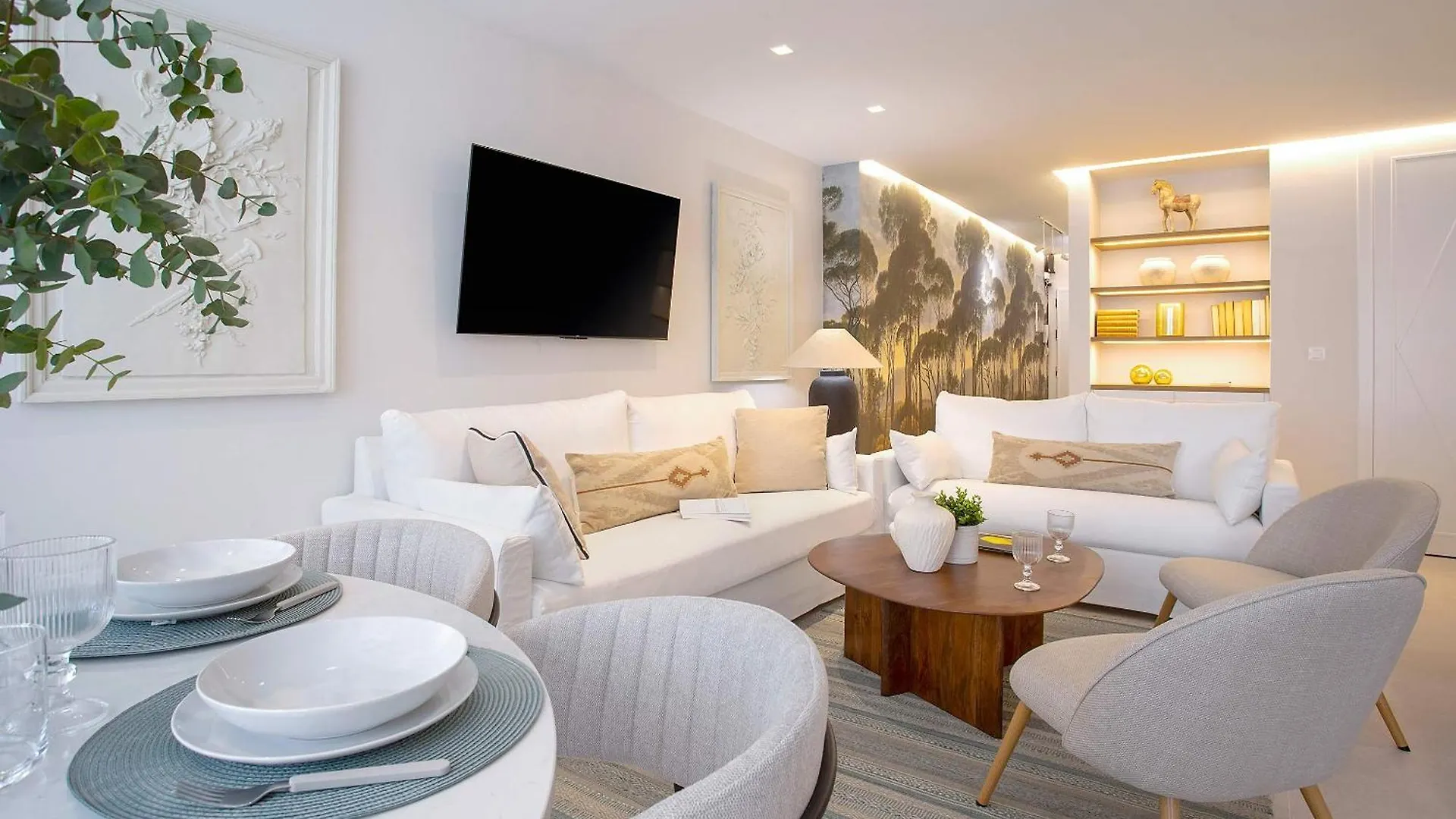 Genteel Home Plaza Del Teatro Malaga 0*,
