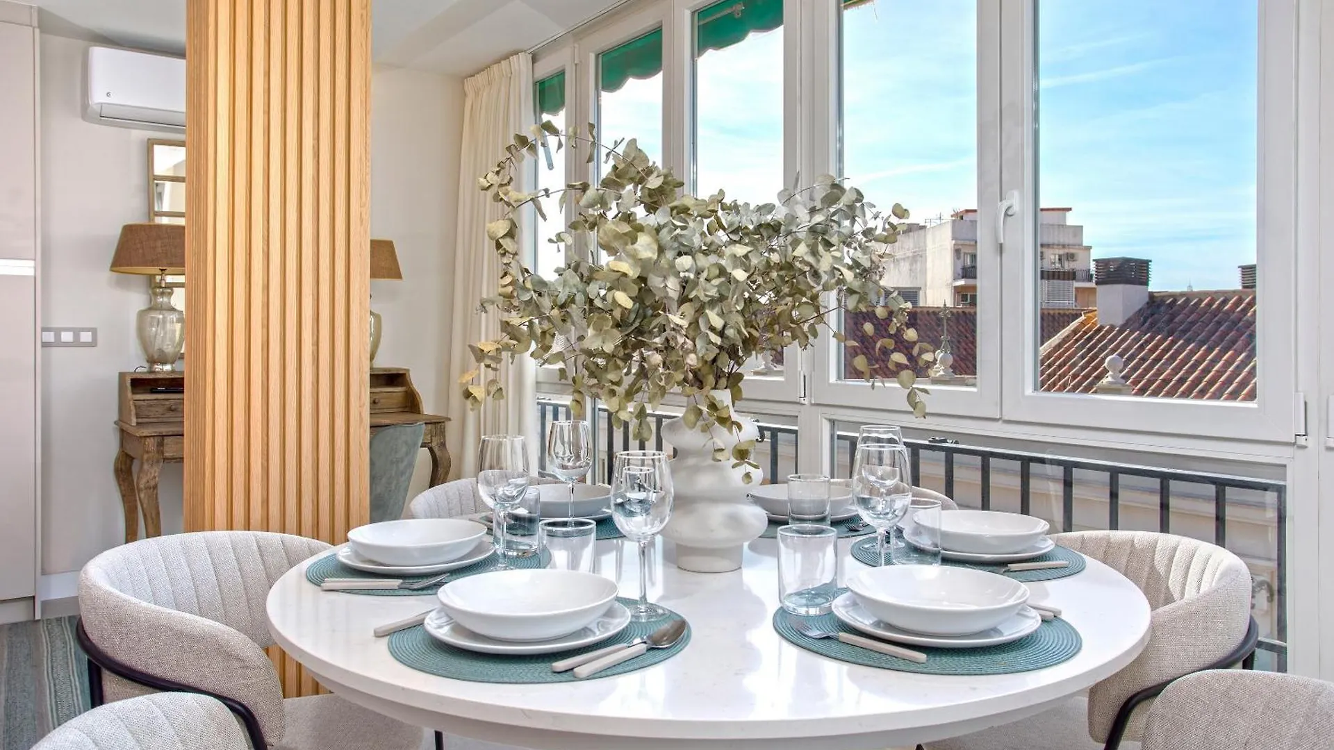Apartment Genteel Home Plaza Del Teatro Malaga